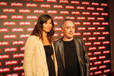 Nuria Roca y Ferrán Adrià en la presentación de la campaña de  Pikolin