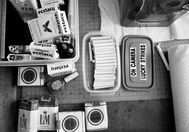 Cigarrillos y más cigarrillos Lucky Strike
