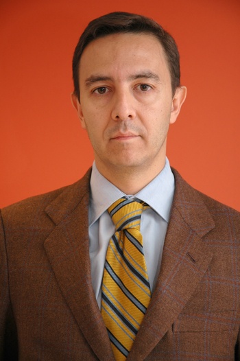 Enrique Lara