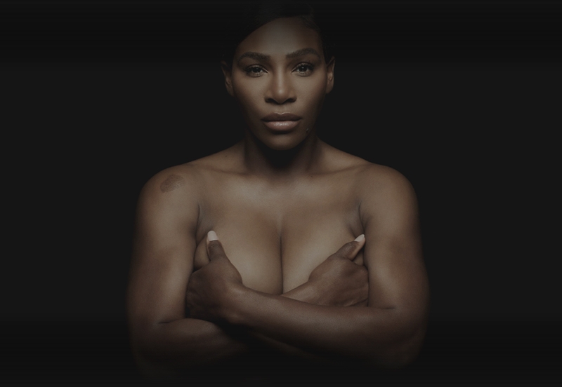 Serena Williams canta desnuda por una buena causa