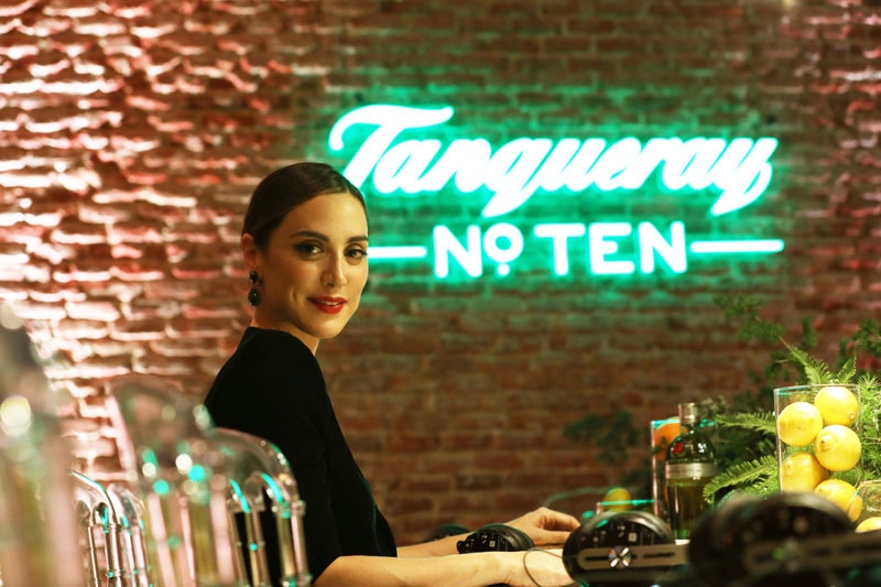 Tamara Falcó viaja a través de los sentidos con Tanqueray NºTen