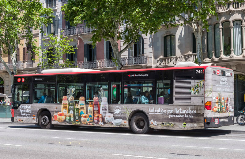Promedios gana el concurso de autobuses de Barcelona