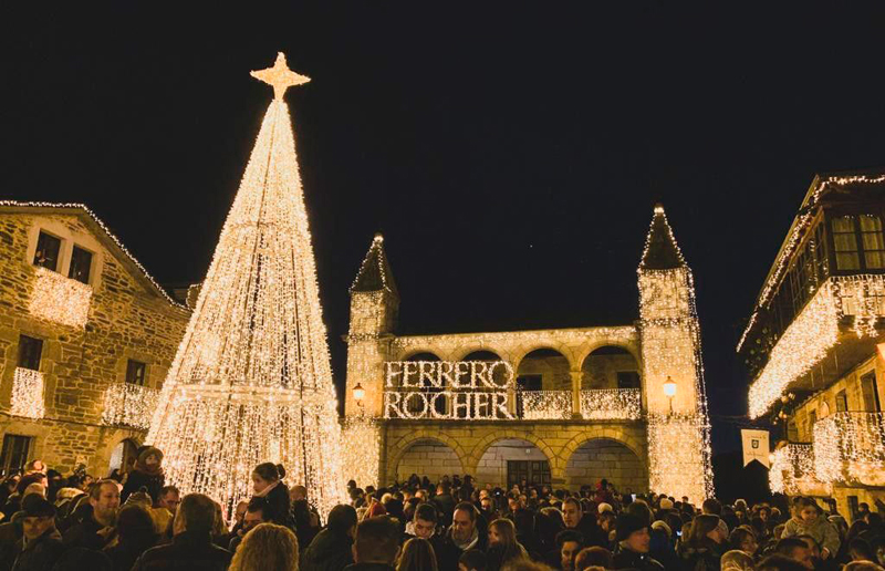 Tú eliges el pueblo que Ferrero Rocher iluminará este año