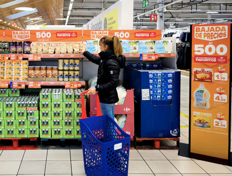 Carrefour baja el precio de 500 productos para combatir la inflación