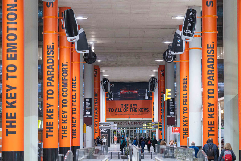 SIXT tiñe de naranja los aeropuertos españoles