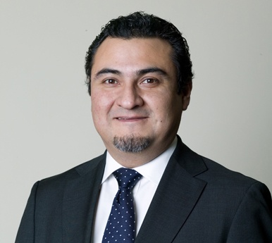 Carlos Suárez
