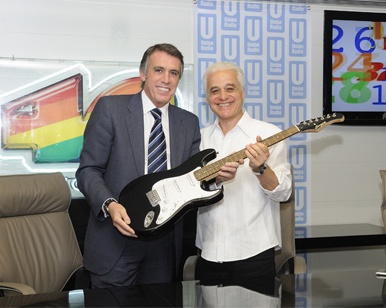 Firma 40 Principales