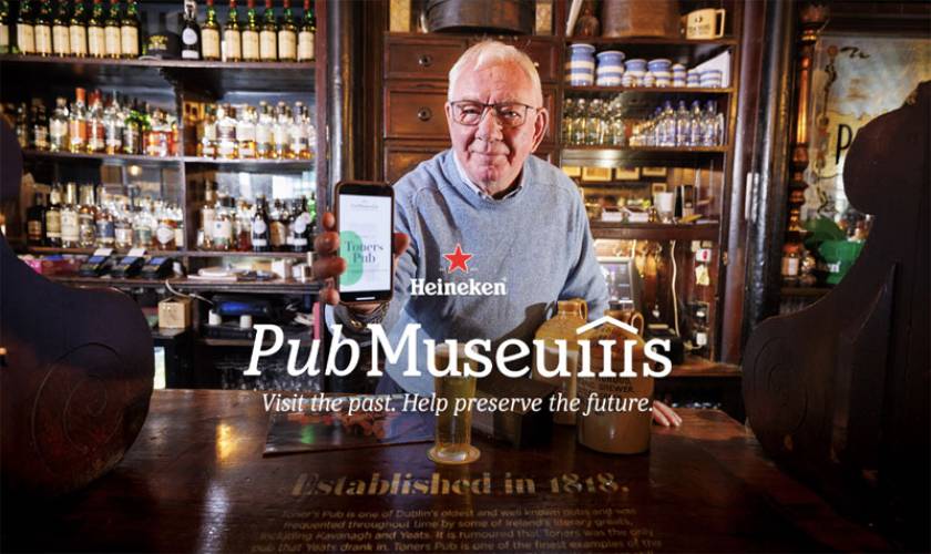 Heineken convierte pubs en museos virtuales