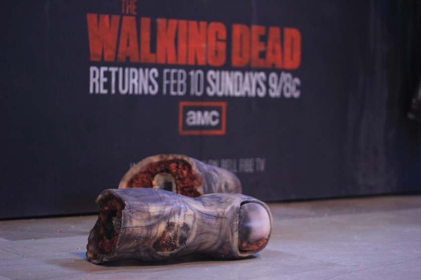 'The Walking Dead' sortea dedos zombis