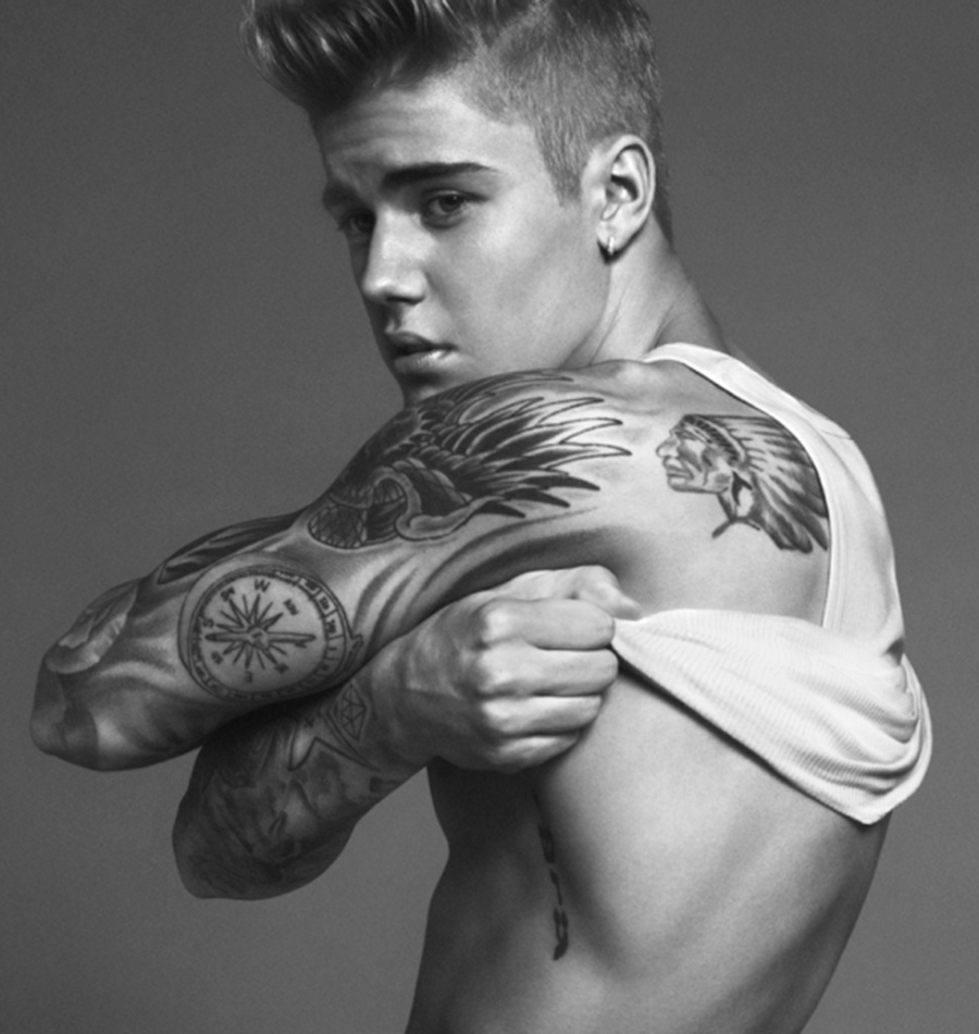 Justin Bieber posa para Calvin Klein