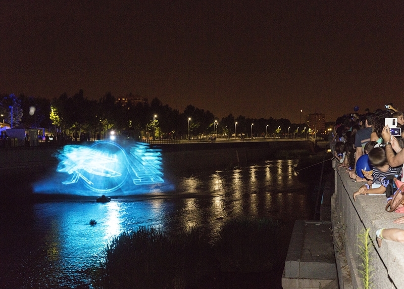 Luz y sonido en Madrid Río por la inauguración del Canal de Panamá