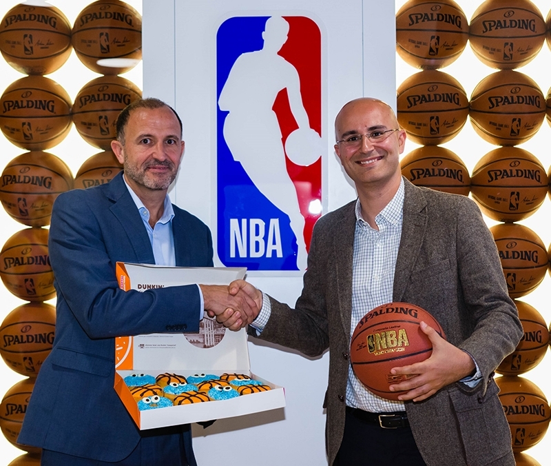 Dunkin´Coffee, nuevo patrocinador oficial de la NBA en España