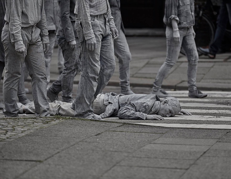Flashmob de zombis contra la cumbre del G20 en Hamburgo
