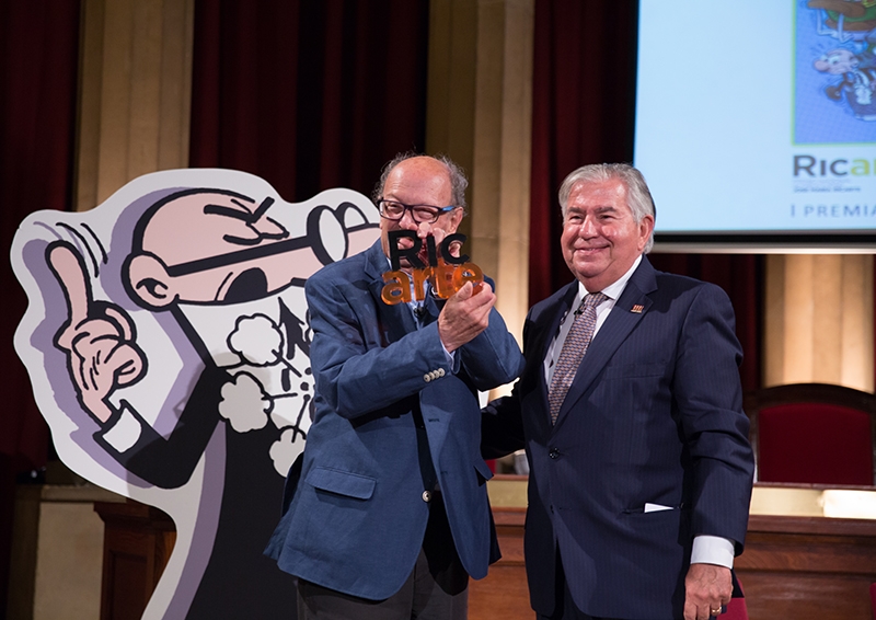 Francisco Ibáñez recibe el Premio Nacional de Creatividad