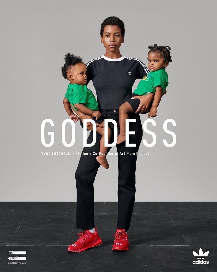 Pechos al aire y embarazadas en lo nuevo de Adidas, Campañas Control