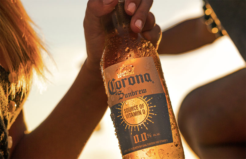 Corona lanza una cerveza sin alcohol, con vitamina D