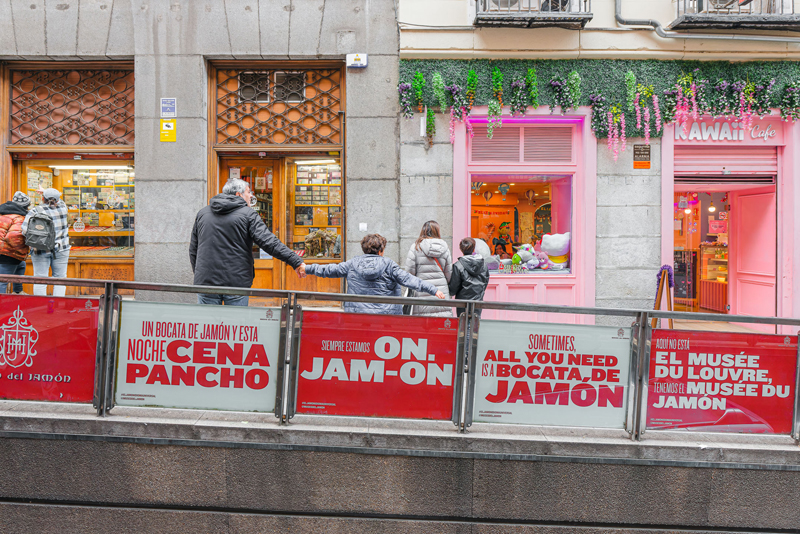 Campaña del Museo del Jamón en la Plaza Mayor de Madrid