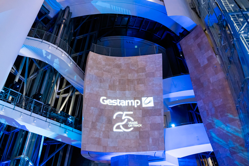 La transformación del Guggenheim para el 25 aniversario de Gestamp