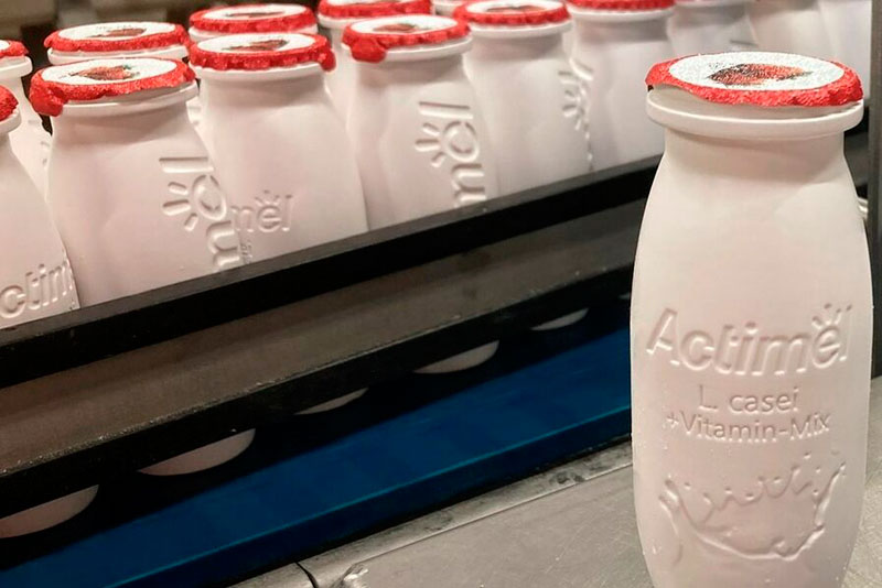 Danone elimina la etiqueta en el diseño de las botellas de Actimel