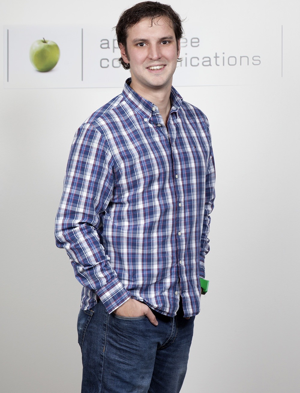 apple tree estrena dirección digital