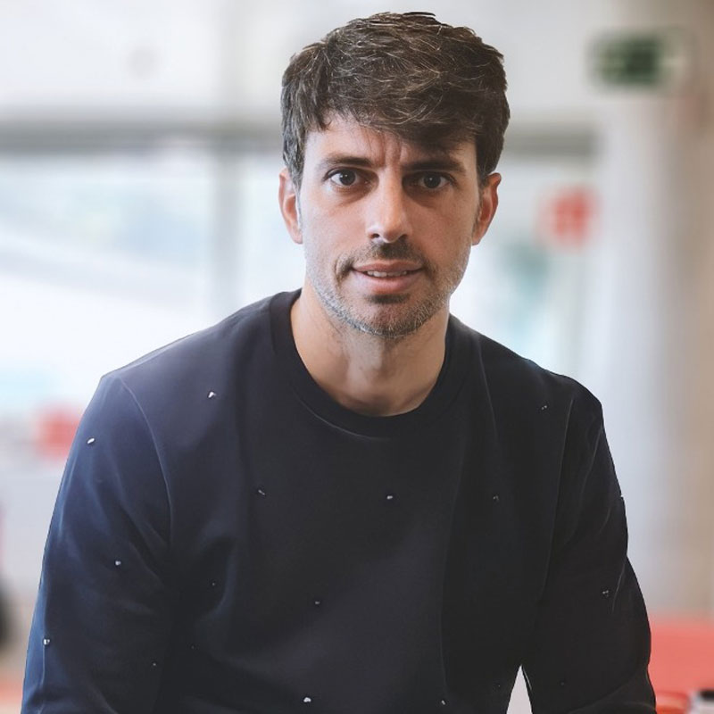 Santander nombra a Álvaro Guzmán director creativo de su agencia interna