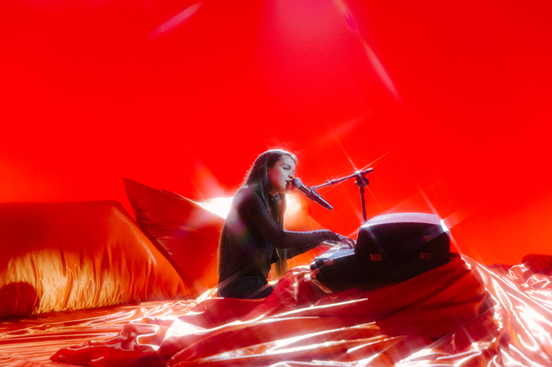 Amaia estrena las nuevas sesiones musicales de Bull&Bear