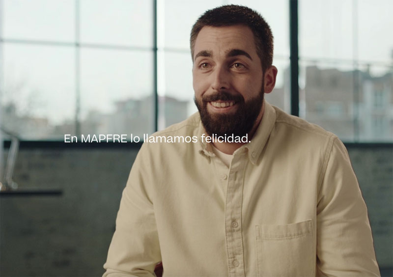 MAPFRE felicita a los que se pierden la Navidad por cuidar a los demás