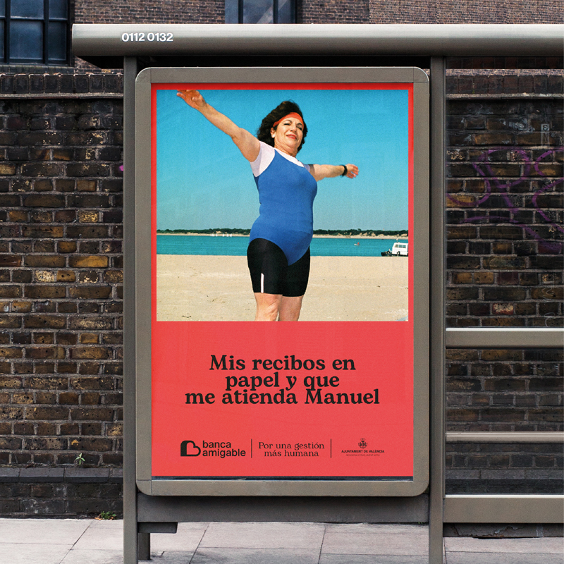 "Banca Amigable" contra la brecha digital de la tercera edad