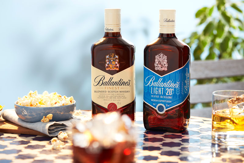 Llega la versión "light" de Beefeater y Ballantine´s