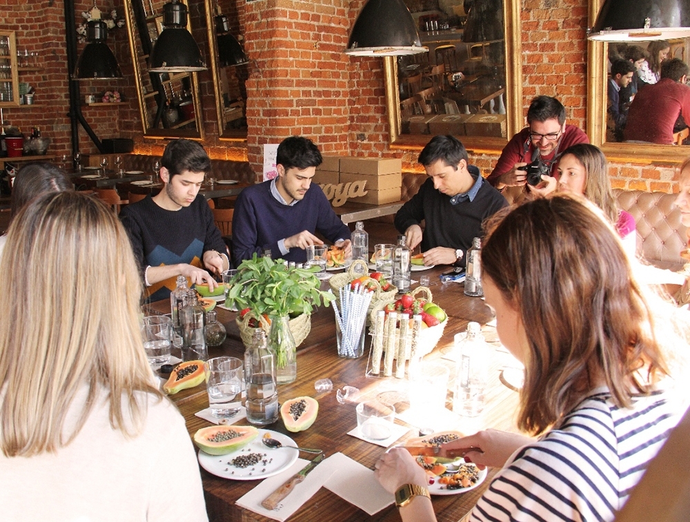 7 instagramers practican el #Aguacadabra con Bezoya