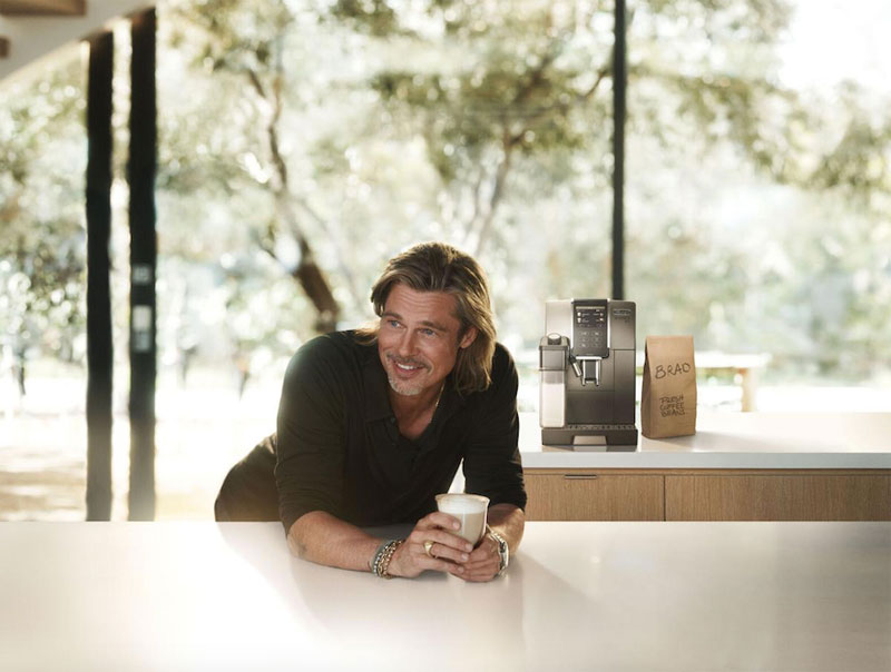 Brad Pitt amenaza con quitar el trono cafetero a George Clooney
