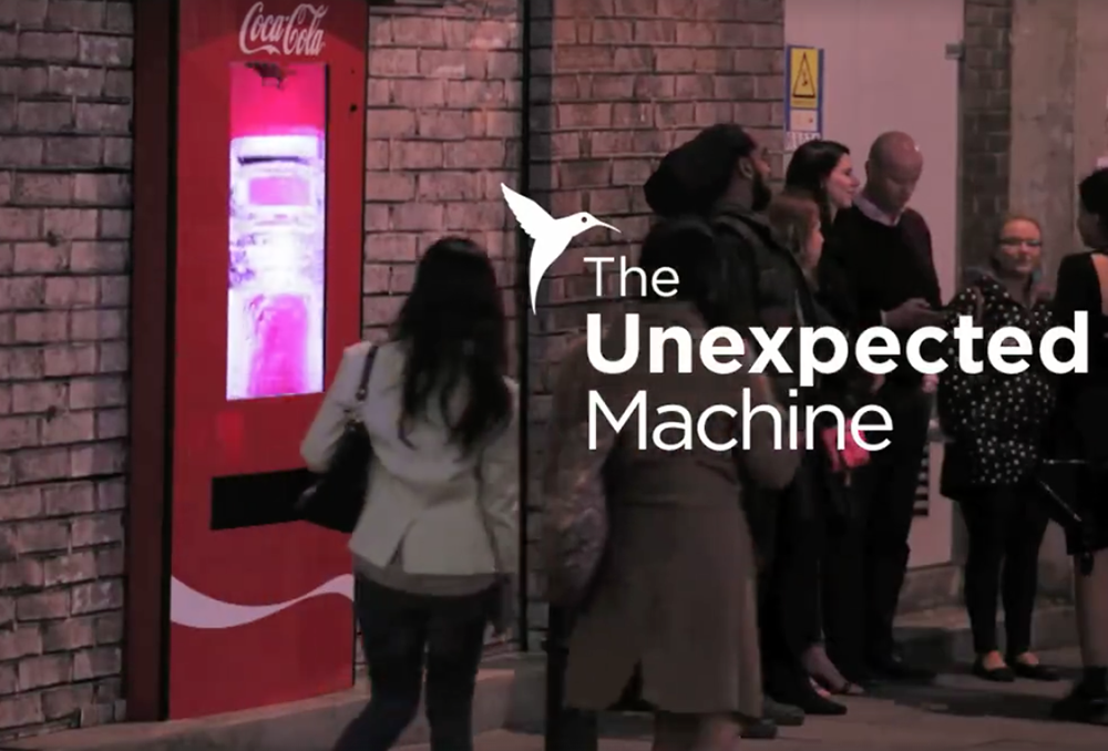 Coca-Cola y Tangoº teletransportan a los londinenses a Ibiza