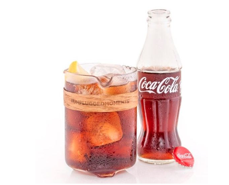 Vaso especialmente diseñado para disfrutar con amigos