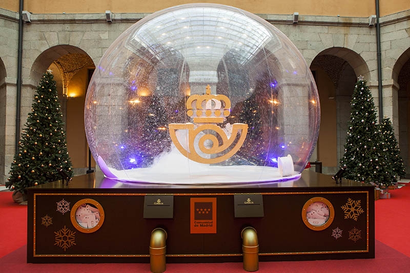 Carteros mágicos gestionan las cartas a los Reyes Magos