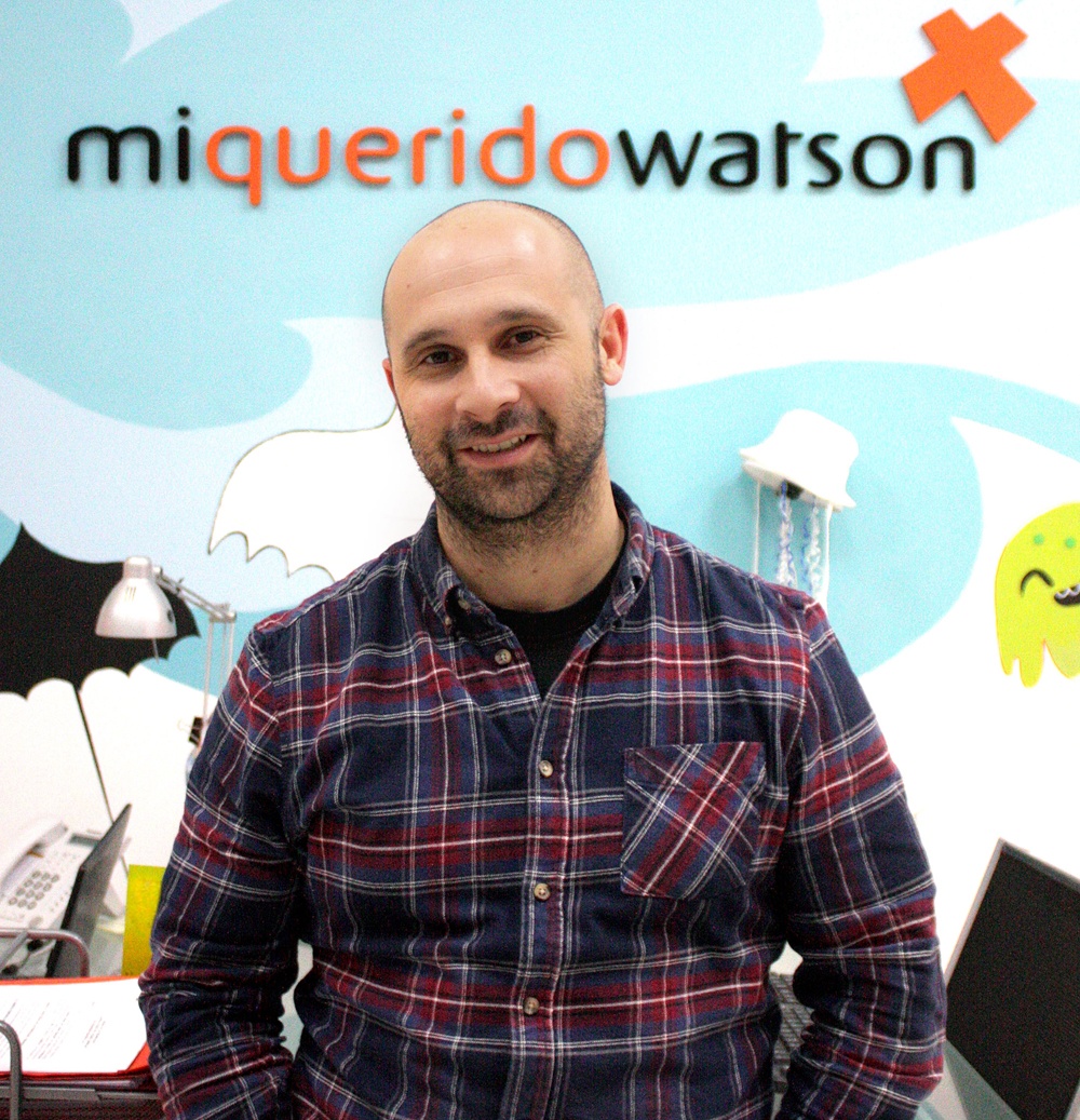 Promoción en Mi Querido Watson