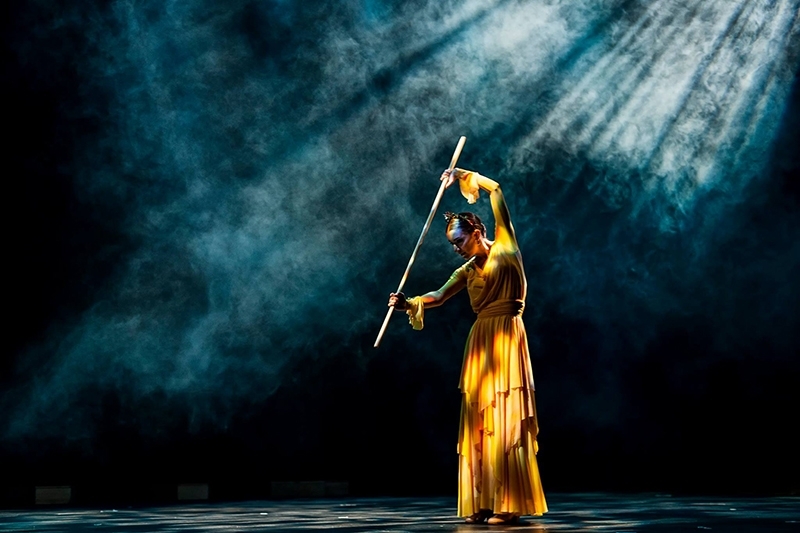 Terapia de danza para rendir homenaje a las mujeres luchadoras