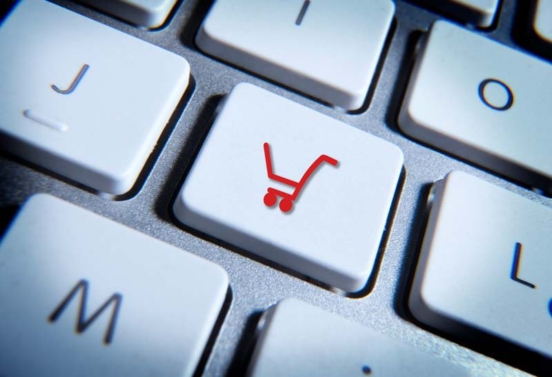 3 de cada 4 internautas españoles compran online