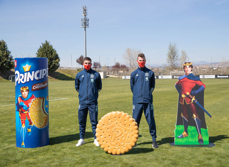 La Selección Española de Fútbol ficha a Príncipe