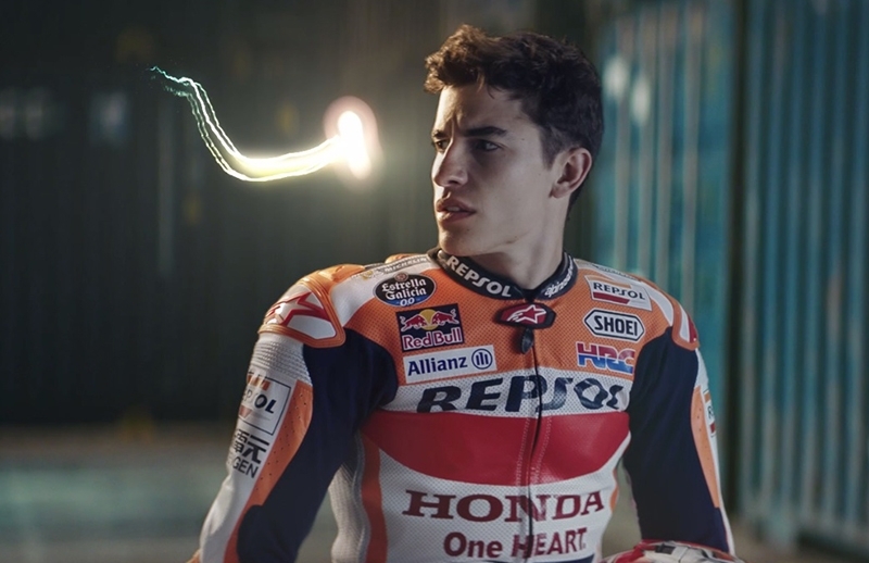 Márquez y Pedrosa protagonizan "El Ilusionista" de Repsol