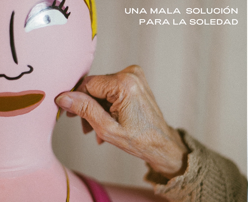 "Familias hinchables" para combatir la soledad