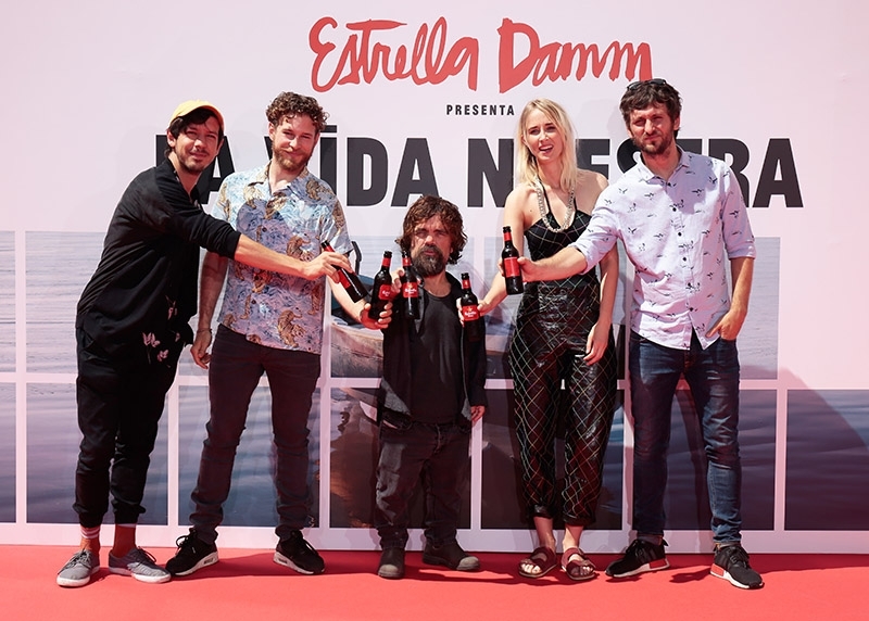 Estrella Damm estrena el corto "La vida es nuestra"