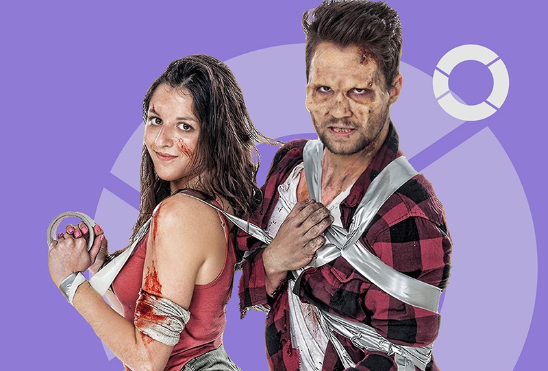 Youtubers visitan Toys "R" Us por su 27º aniversario