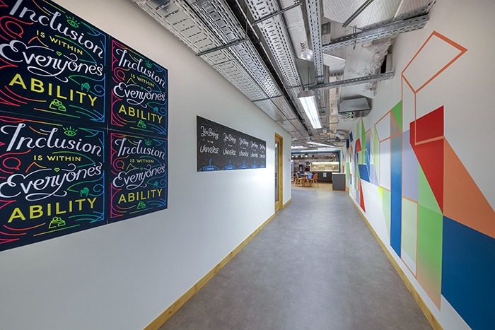 Facebook abre un centro de formación digital en Madrid