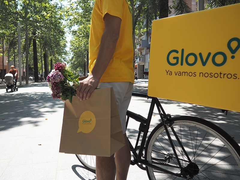 Glovo se alía con Cabify para su expansión en Latinoamérica