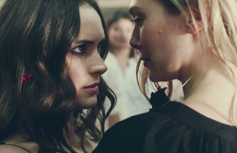 Winona Ryder y Elizabeth Olsen bailan para H&M
