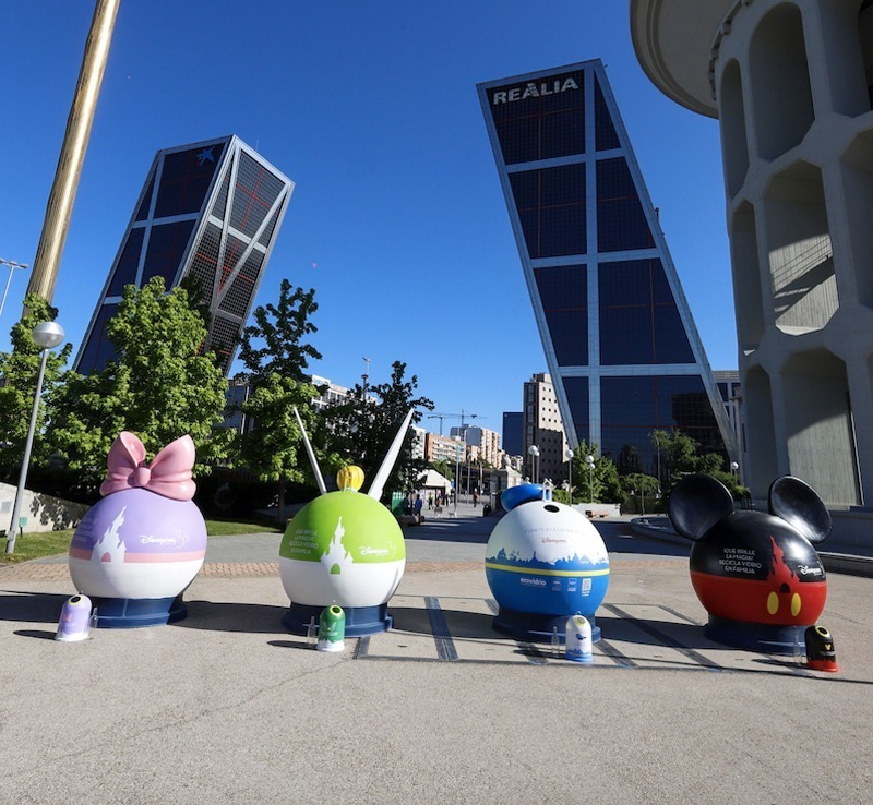 Iglús de Ecovidrio tematizados por Disneyland París