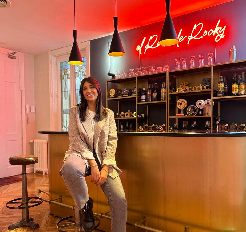 Irene Márquez, nueva ejecutiva de cuentas en El Ruso de Rocky