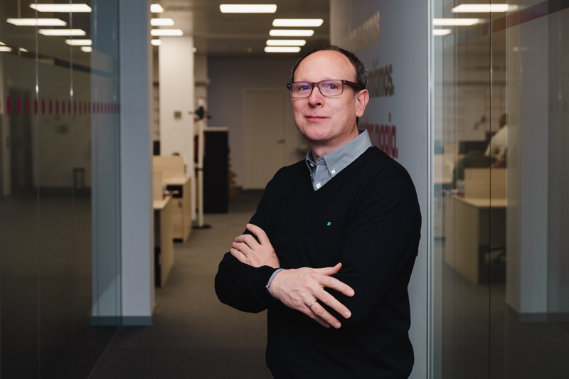 Exterior Plus ficha a Juan Luis Jiménez como Jefe de programática