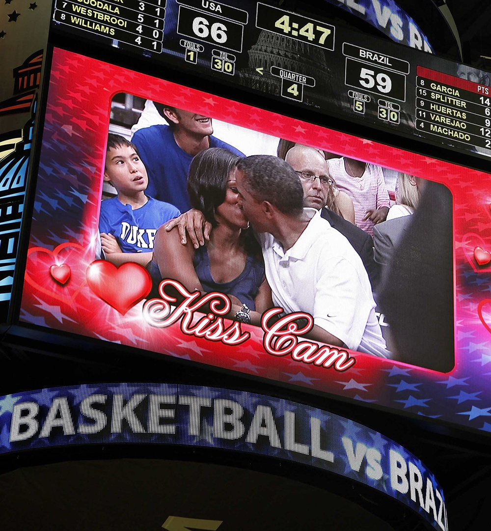 El derbi madrileño estrenará la cámara del beso