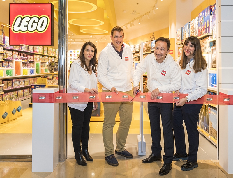 LEGO abre su primera tienda física en Barcelona